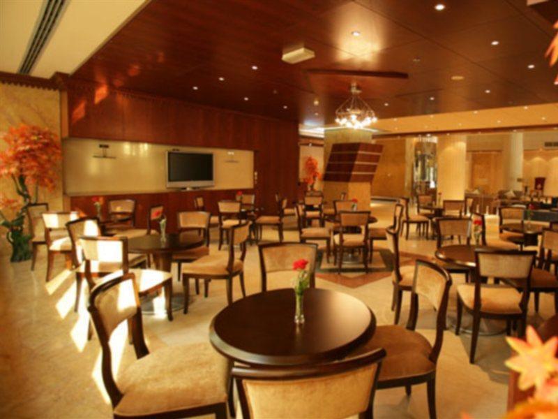 Belvedere Court Deluxe Hotel Apartments Dubai Esterno foto